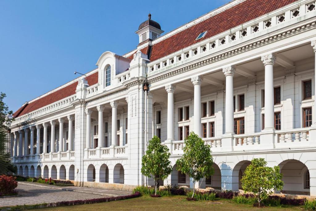 U Stay Hotel Mangga Besar Jakarta Ngoại thất bức ảnh