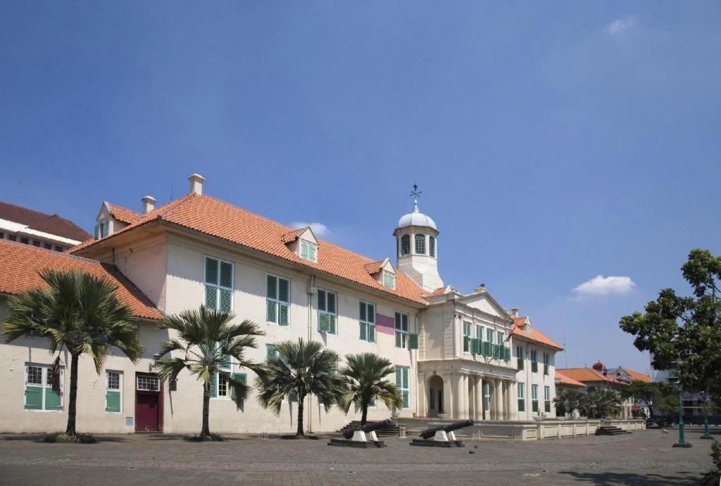 U Stay Hotel Mangga Besar Jakarta Ngoại thất bức ảnh
